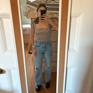 Lulu’s Cheetah Print Puff Sleeve Top